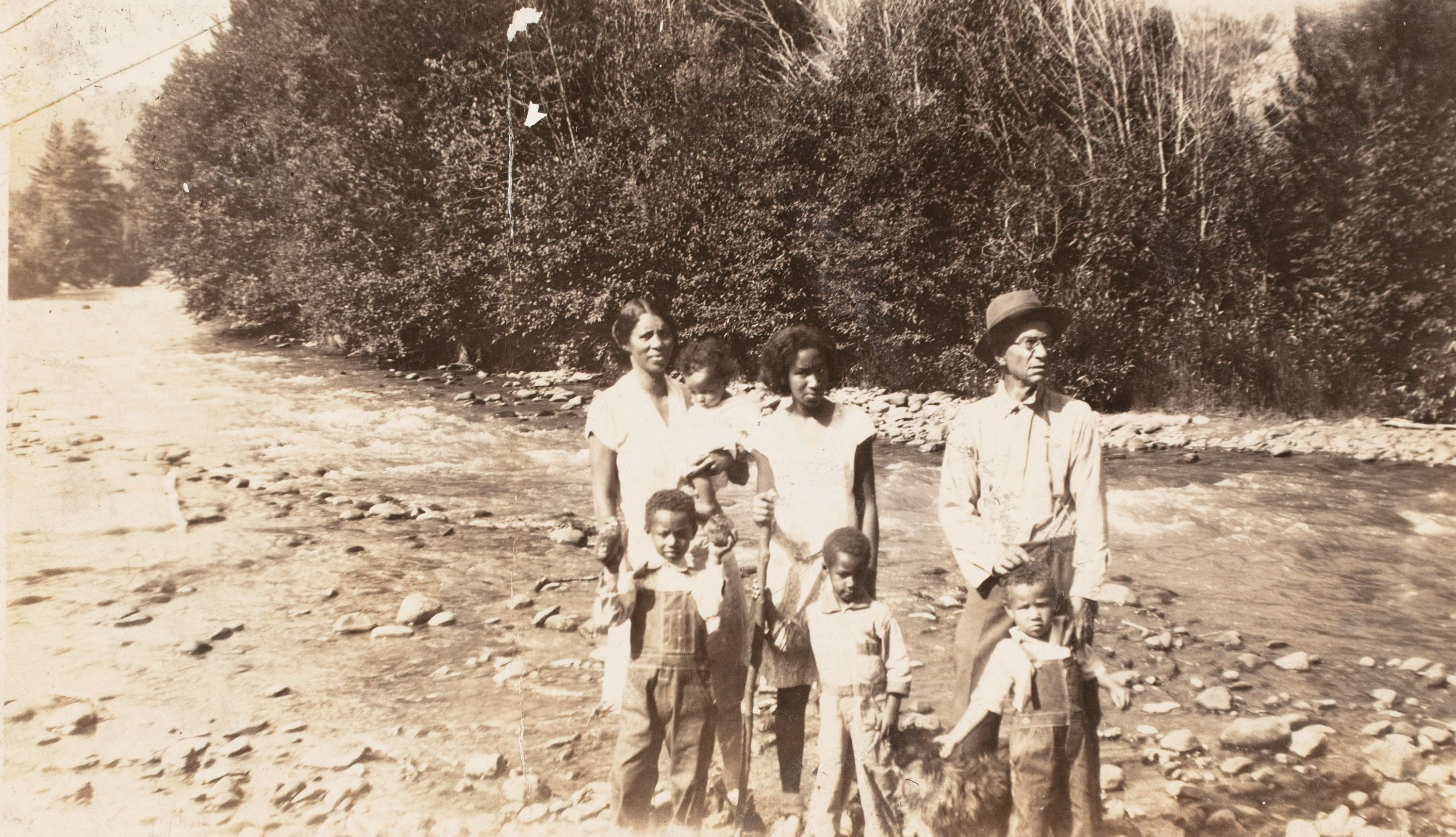 William Pitts and his family in South Boulder Creek